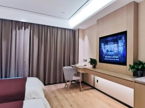 Gya Hotel Jurong England International