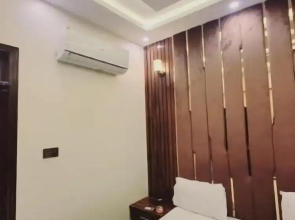 Prime Rose Hotel
