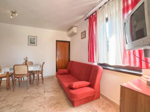 Apartment Villa Mare1 with pool, sea view and hydromassage