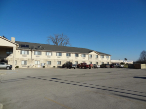Motel 6 Portland, IN