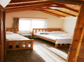 CRPDM Bungalow Hotel