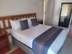Rosewood Safari Cottages