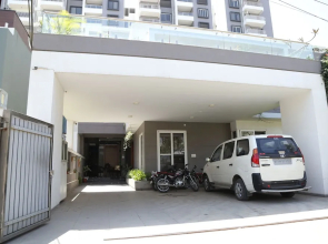 Maninder Home Stay