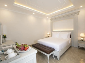 Mercure Nha Trang Beach