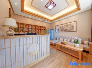 Heyuan Courtyard Homestay (Datong Ancient City Daiwangfu Branch)
