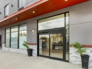 Red Roof Inn PLUS+ Jamaica, NY – JFK Airport