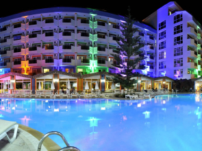 First Class Hotel