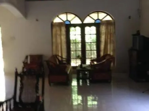 Summer Guesthouse
