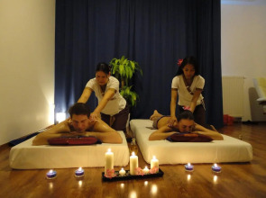 Melrose Apartments 2