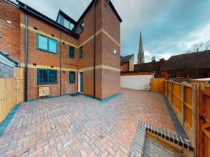 Stylish Apartment in Worcester by the City Centre