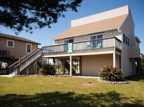 Apt Not by Oak Island Accommodations