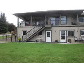 Suite As it Gets Vacation Rental/B&B
