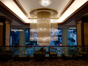 Town In Town Hotel Bangkok