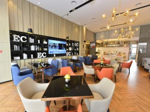 Echarm Hotel Danjiangkou