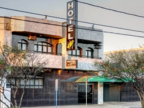 Carolina Plaza Hotel