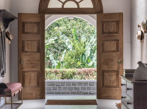 Nine Skies Bungalow