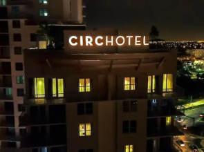 2BR Condos at The Circ by Hosteeva
