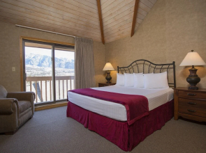 Cascade Village Three Bedroom Cascade Condo 3 Condo by Redawning