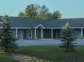 The Kingsley Suites