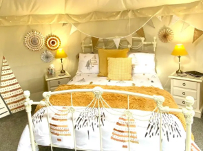 Bramble Lodge Glamping
