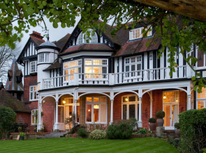 River Arts Club