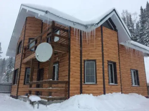 Guest House on Dalnyaya Kamenushka 243