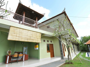 Cempaka Mas Guesthouse