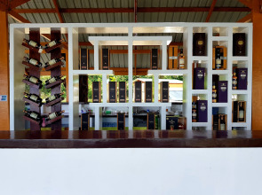 Coconut Island Resort