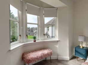 Captivating 3-bed Apartment by Gleneagles