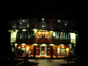 Jungle Edge Resort by Z Vacations