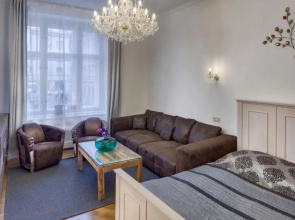 Dusni 13 Old Town Apartment
