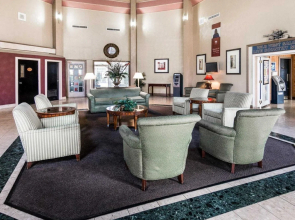 Rodeway Inn & Suites At The Casino