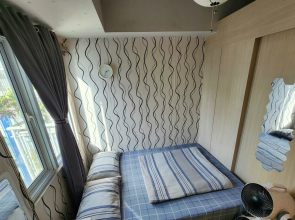 High-Tech Studio at Grass Residences -2 persons only, Quezon City