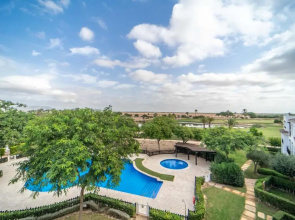 Bright Pool View Penthouse - AA1131LT