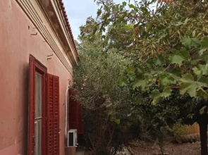 1895 Garden House