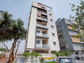 iROOMZ Fusion Inn Suites