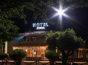 Xenia Hotel