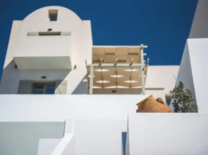 Althea Anafi Suites