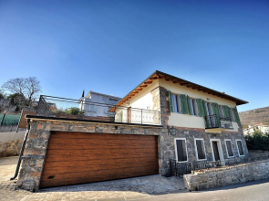 Villa Okra With Pool