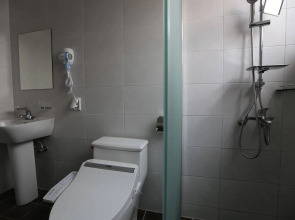 Philstay Ehwa Boutique - Female Only (только для женщин)