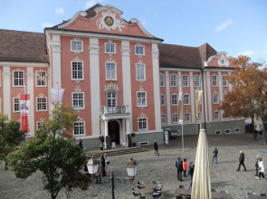 Palais am Schlossplatz