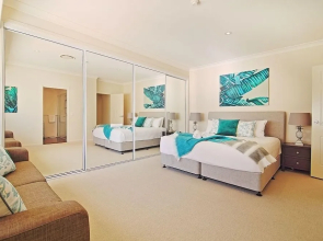 Holiday Home Coveside @ Sanctuary Cove