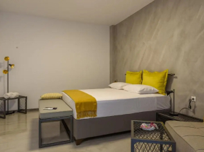 Agrielia Studios Katigiorgis, Agios Georgios