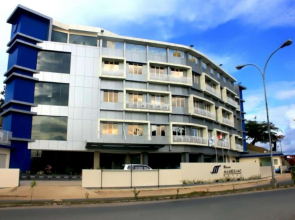 Marina Mamberamo Hotel