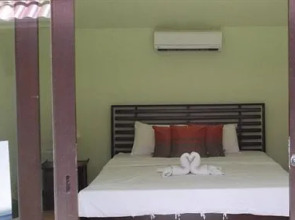 Kluay Mai Bungalow Beach