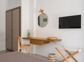 Lithos Suites
