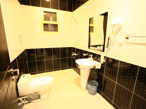 Rest Night Serviced Apartments - AL Nafal