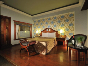 Jiaqing Hotel