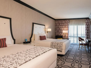 Курорт Paris Las Vegas Resort & Casino