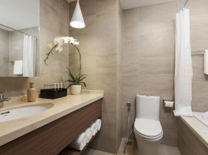 T-Ritz Saigon Hotel & Apartment